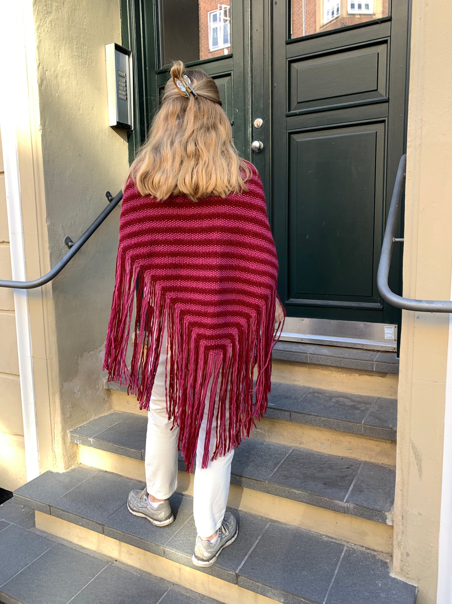 Rosa Mundi Shawl