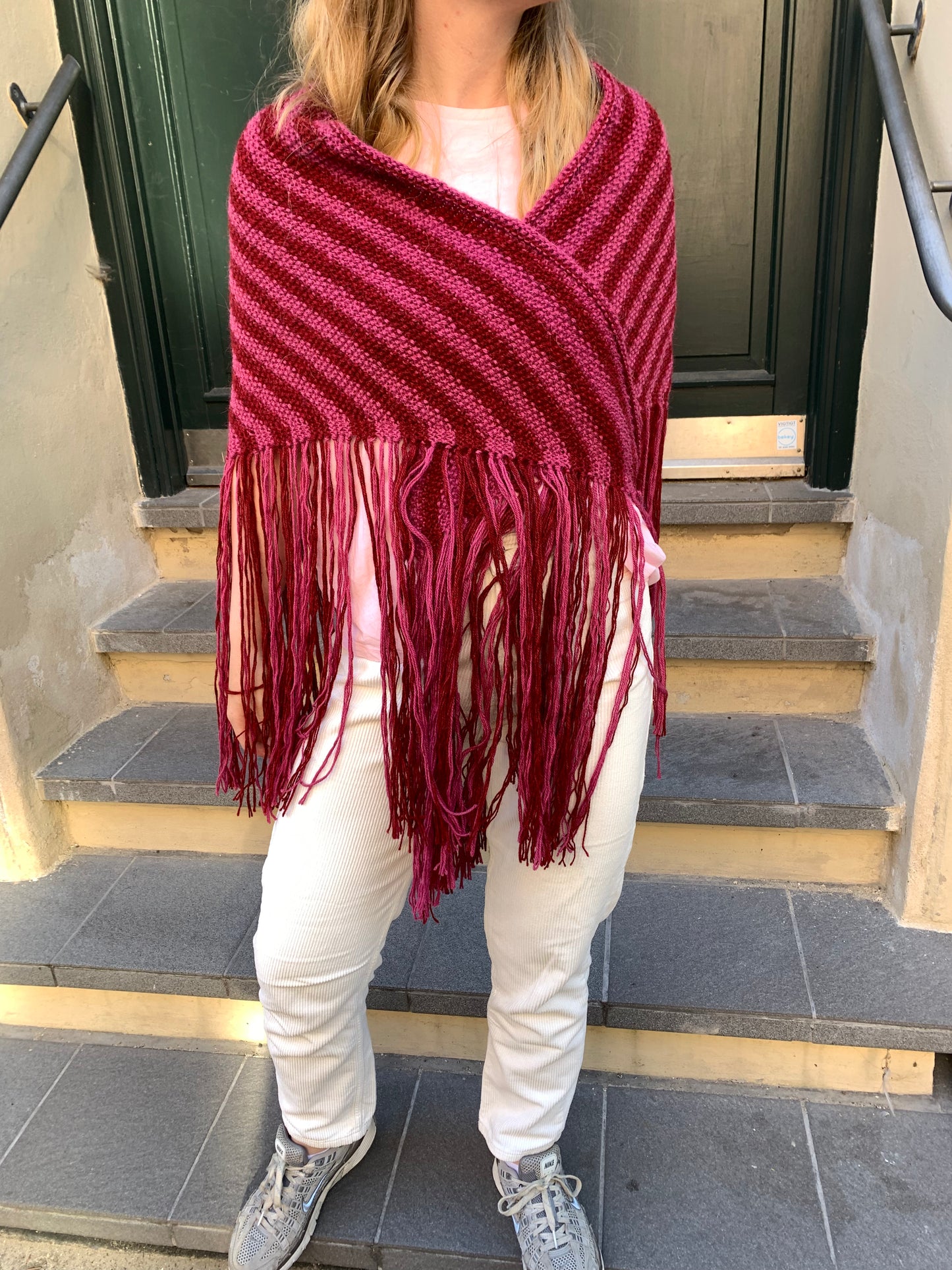 Rosa Mundi Shawl